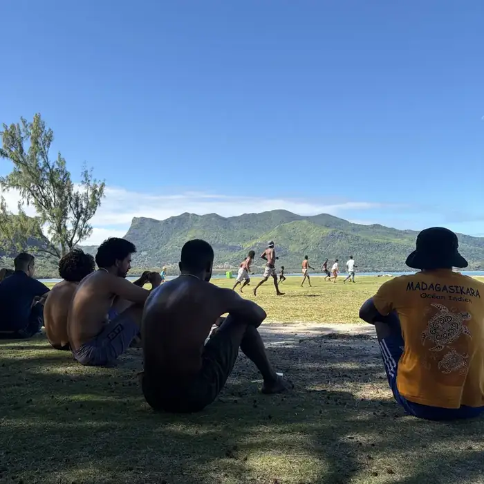 Pause sur la plage du Morne entre deux sessions